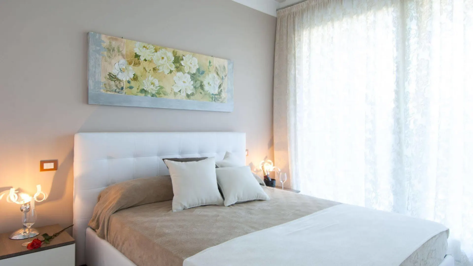 Sirmione Halldis Apartments