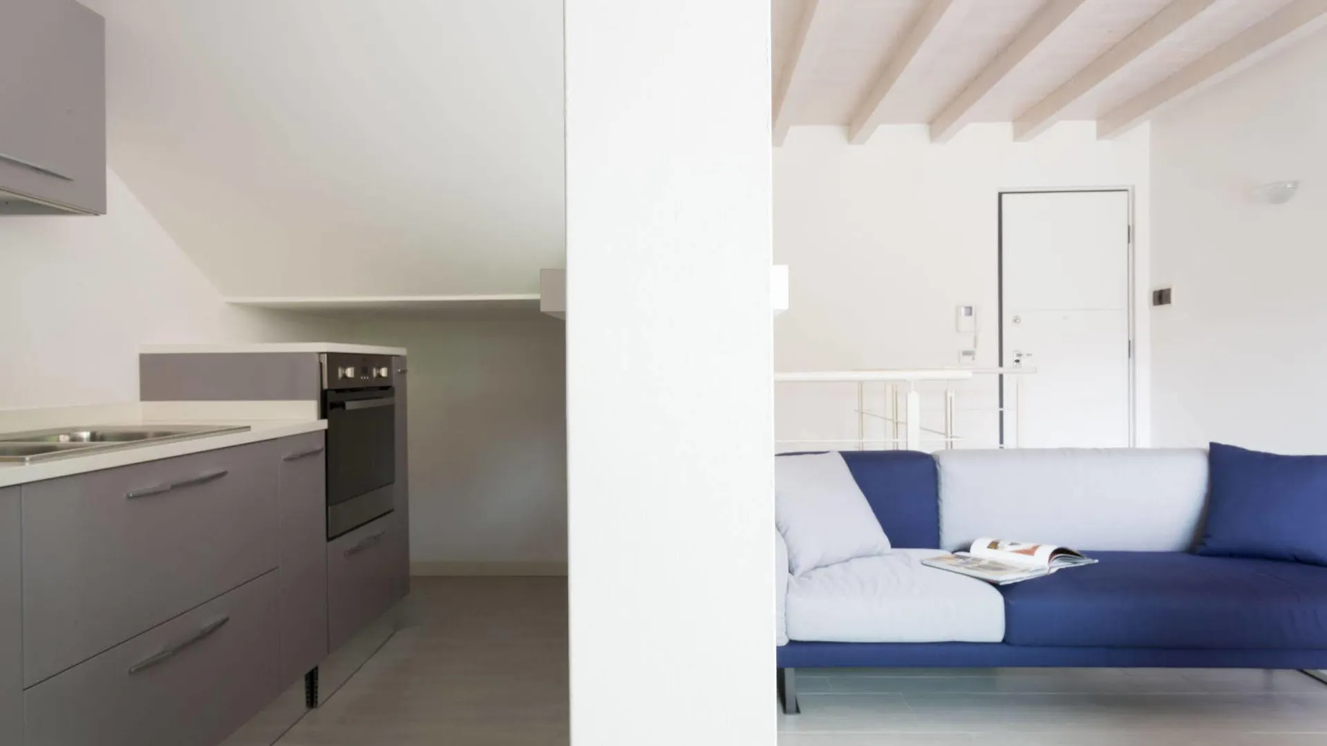 Sirmione Halldis Apartments