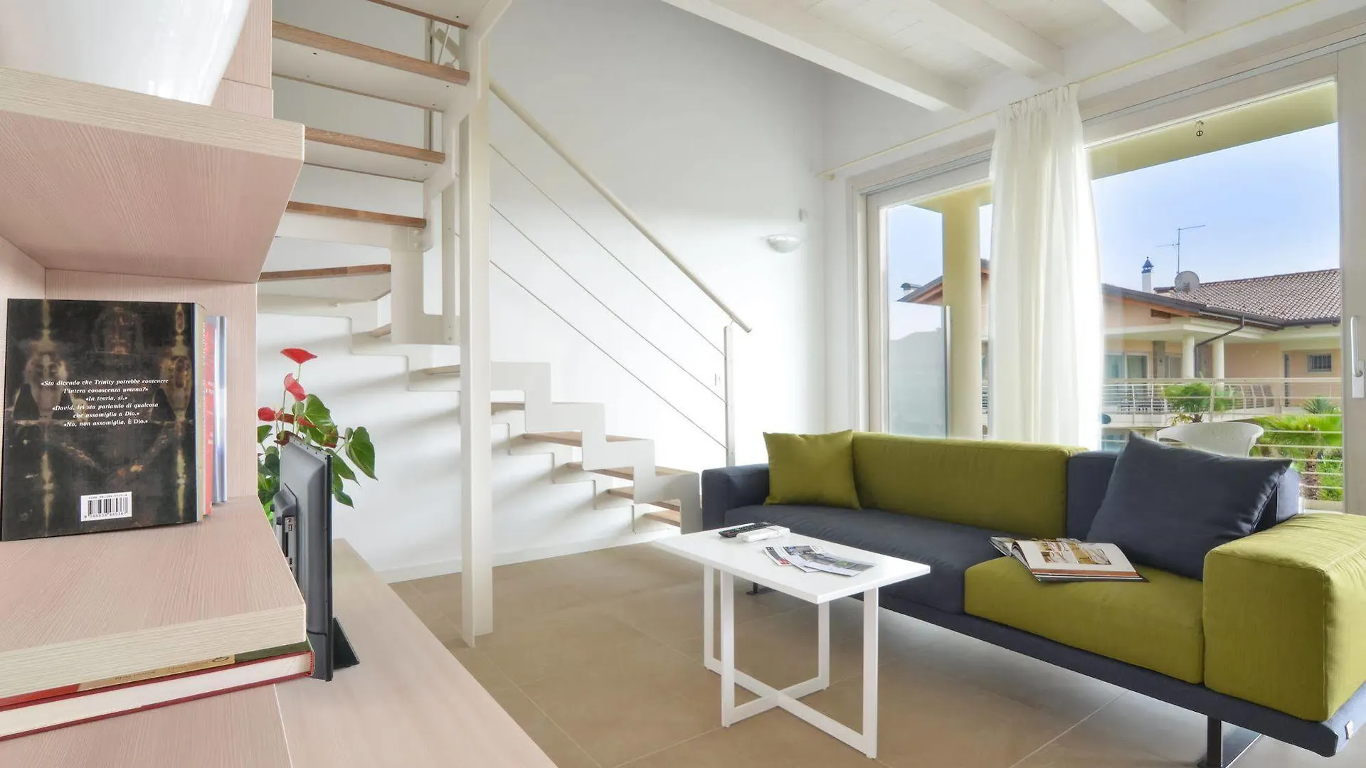 Sirmione Halldis Apartments