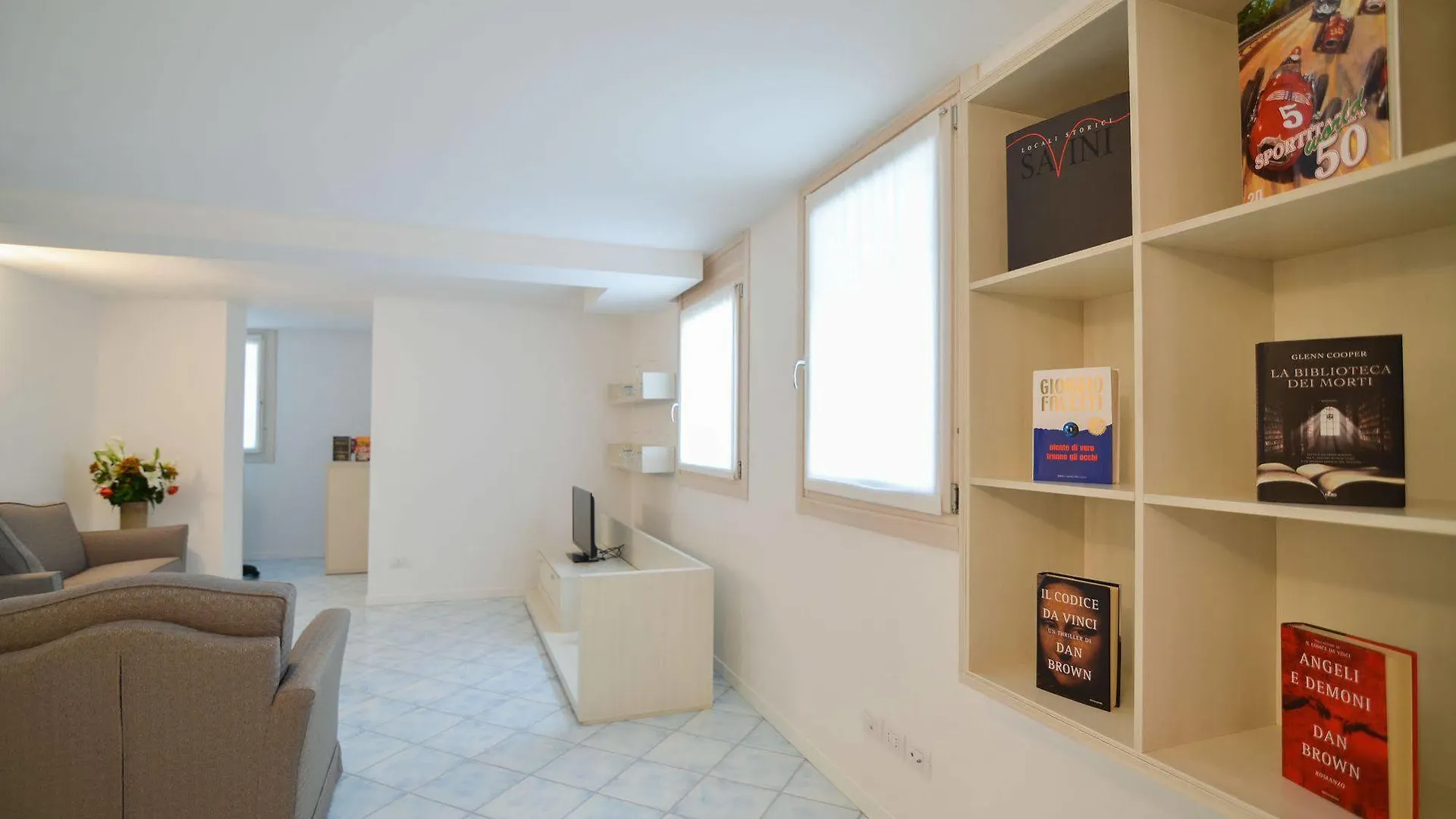 Sirmione Halldis Apartments
