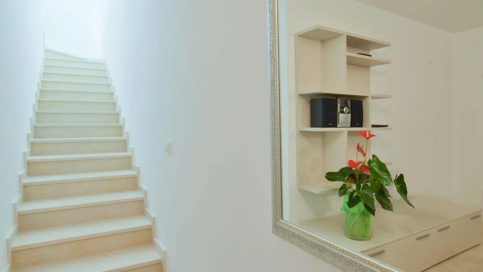 Sirmione Halldis Apartments Italy