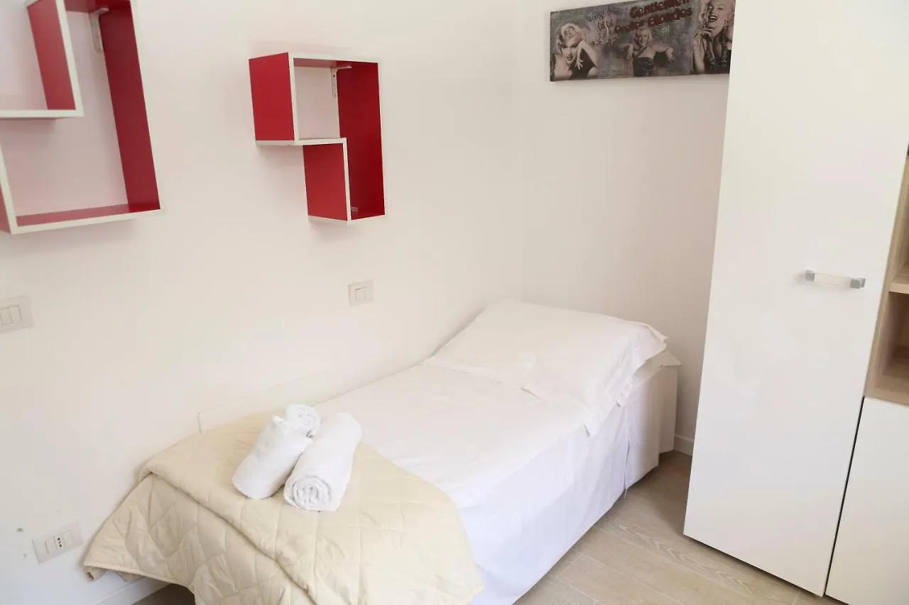 Sirmione Halldis Apartments Italy