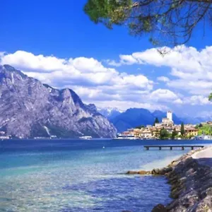 Adriana Sirmione