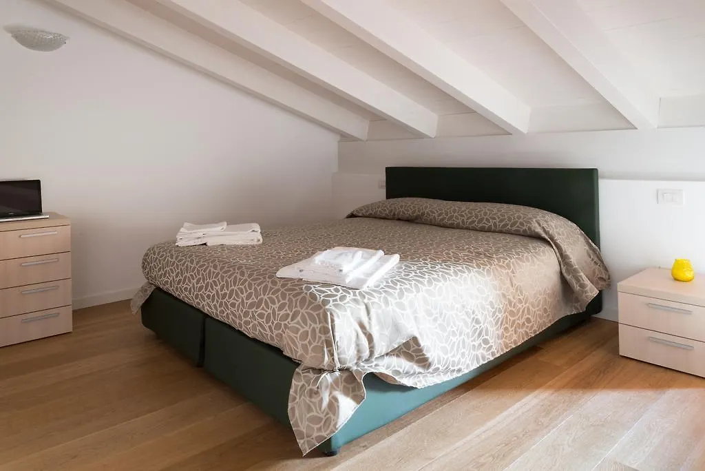 Sirmione Halldis Apartments Italy